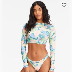 NWT Billabong Rides And Tides Womens Cropped Rashguard